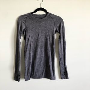 Lululemon Grey Fitted Long Sleeve Top